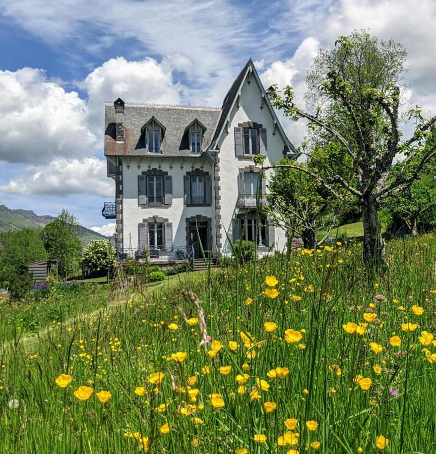 La Maison Normande Saint-Cirgues-de-Jordanne Exterior foto